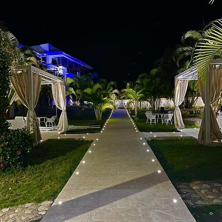 Daymond Blue Tropical Lodge Barahona Ngoại thất bức ảnh